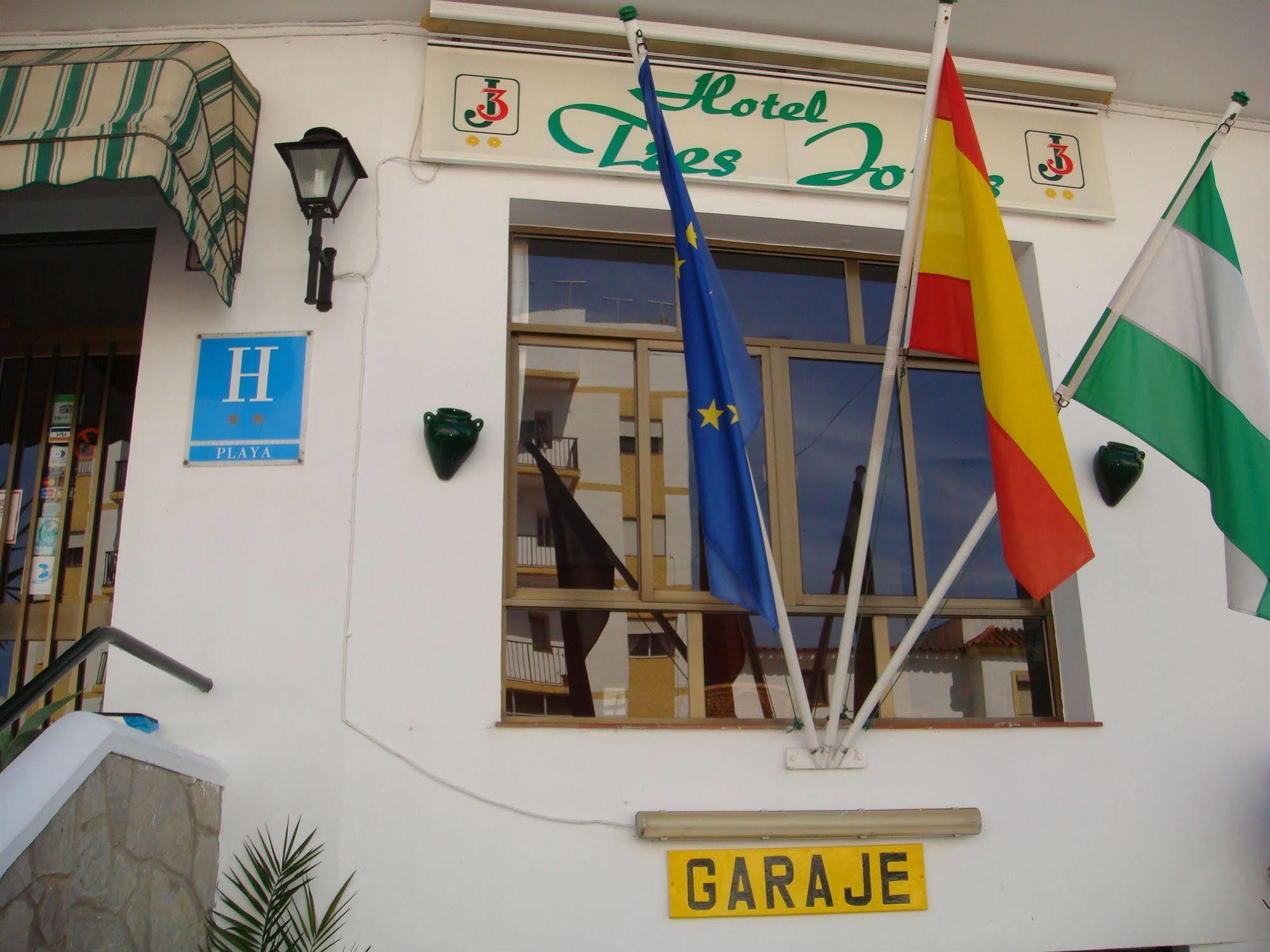 Tres Jotas Conil Hotel Conil De La Frontera